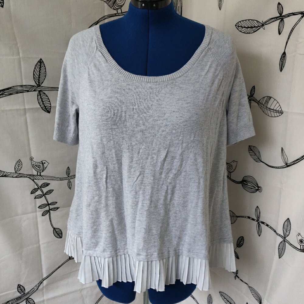 💎 Torrid - Pleated Hem Layered Sweater